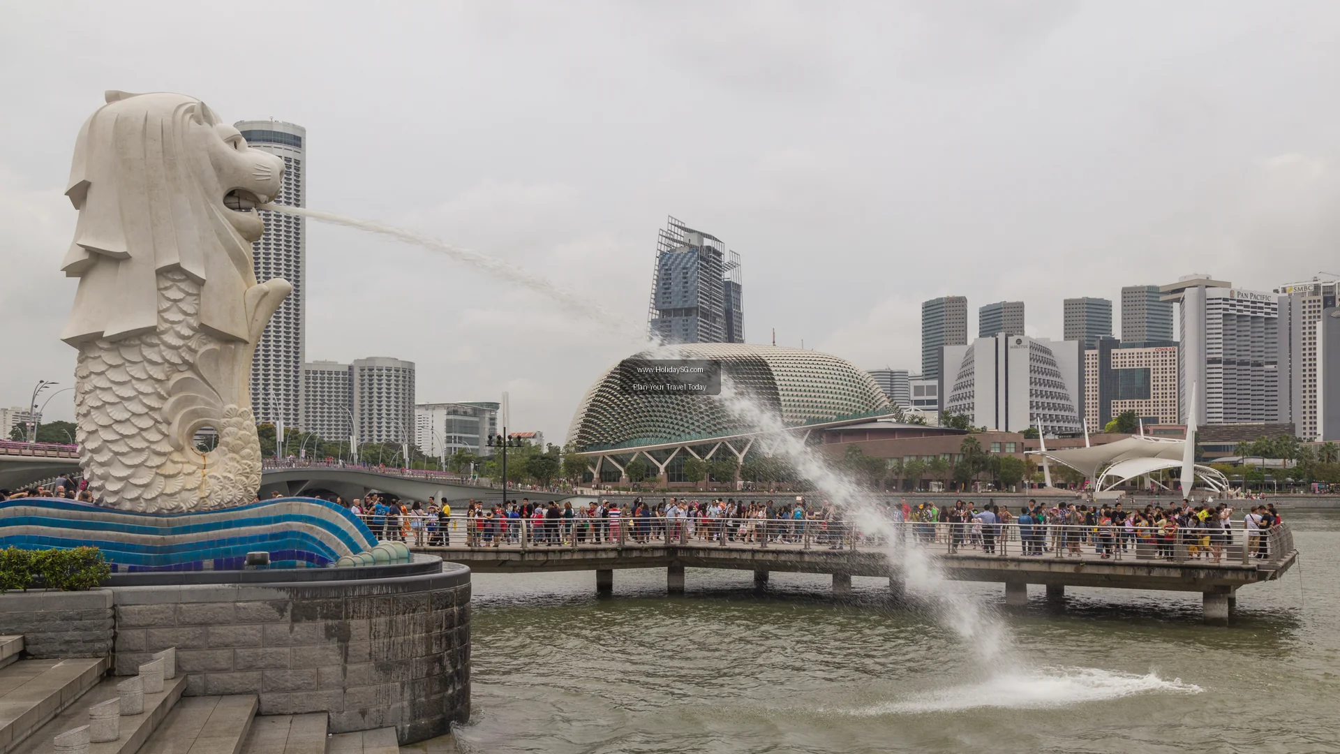 Merlion - Singapore | HolidaySG
