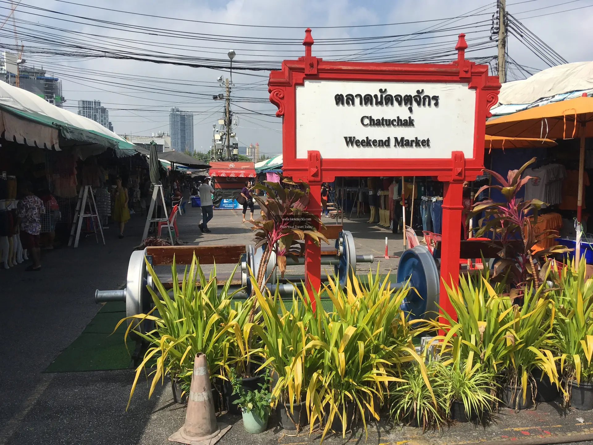 Chatuchak Weekend Market - Thailand | HolidaySG