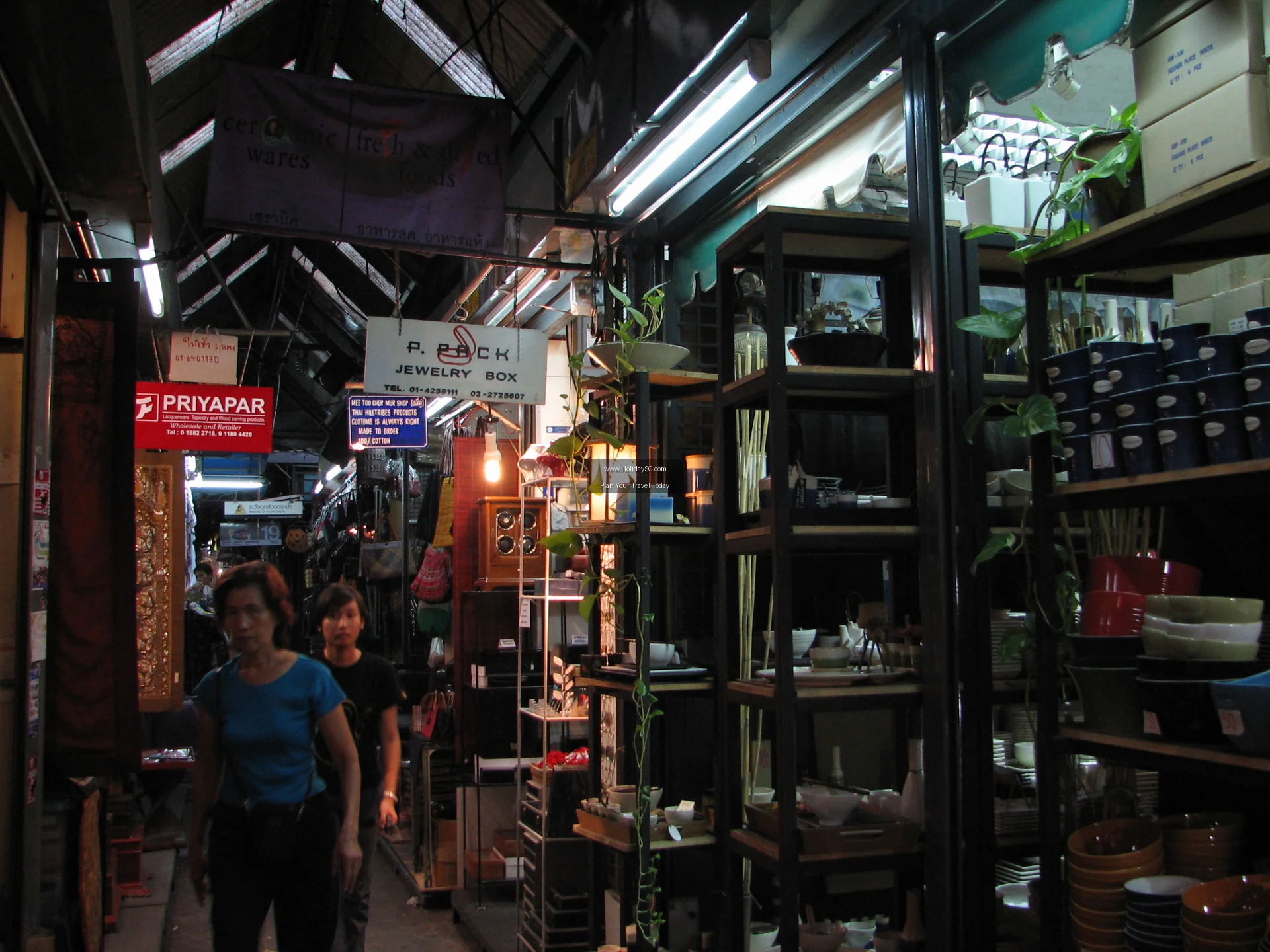 Chatuchak Weekend Market - Thailand | HolidaySG