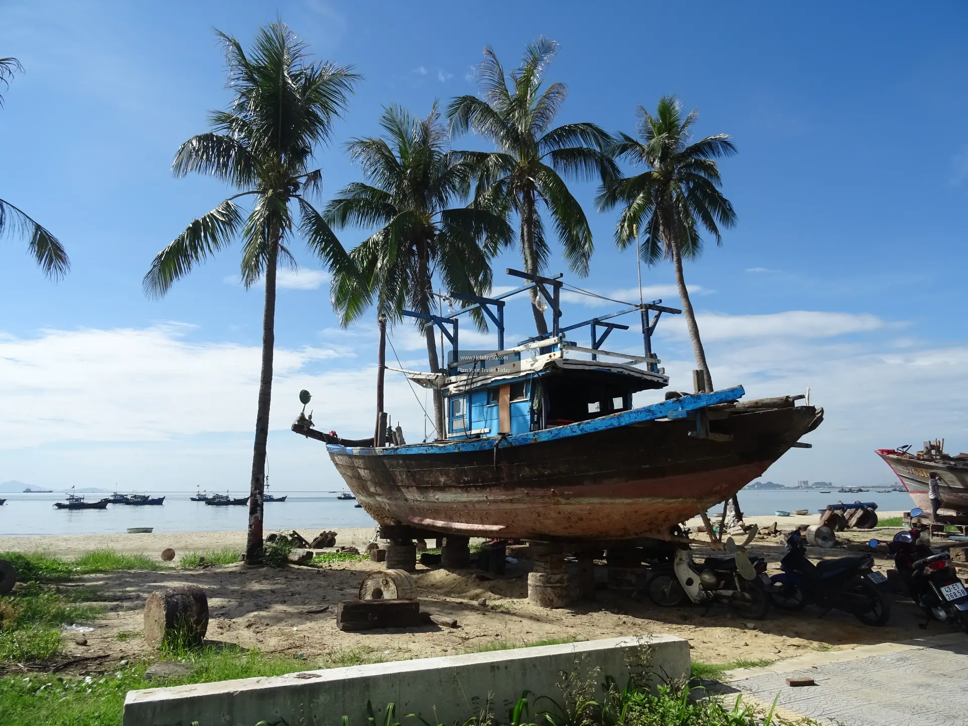 My Khe Beach - Vietnam | HolidaySG