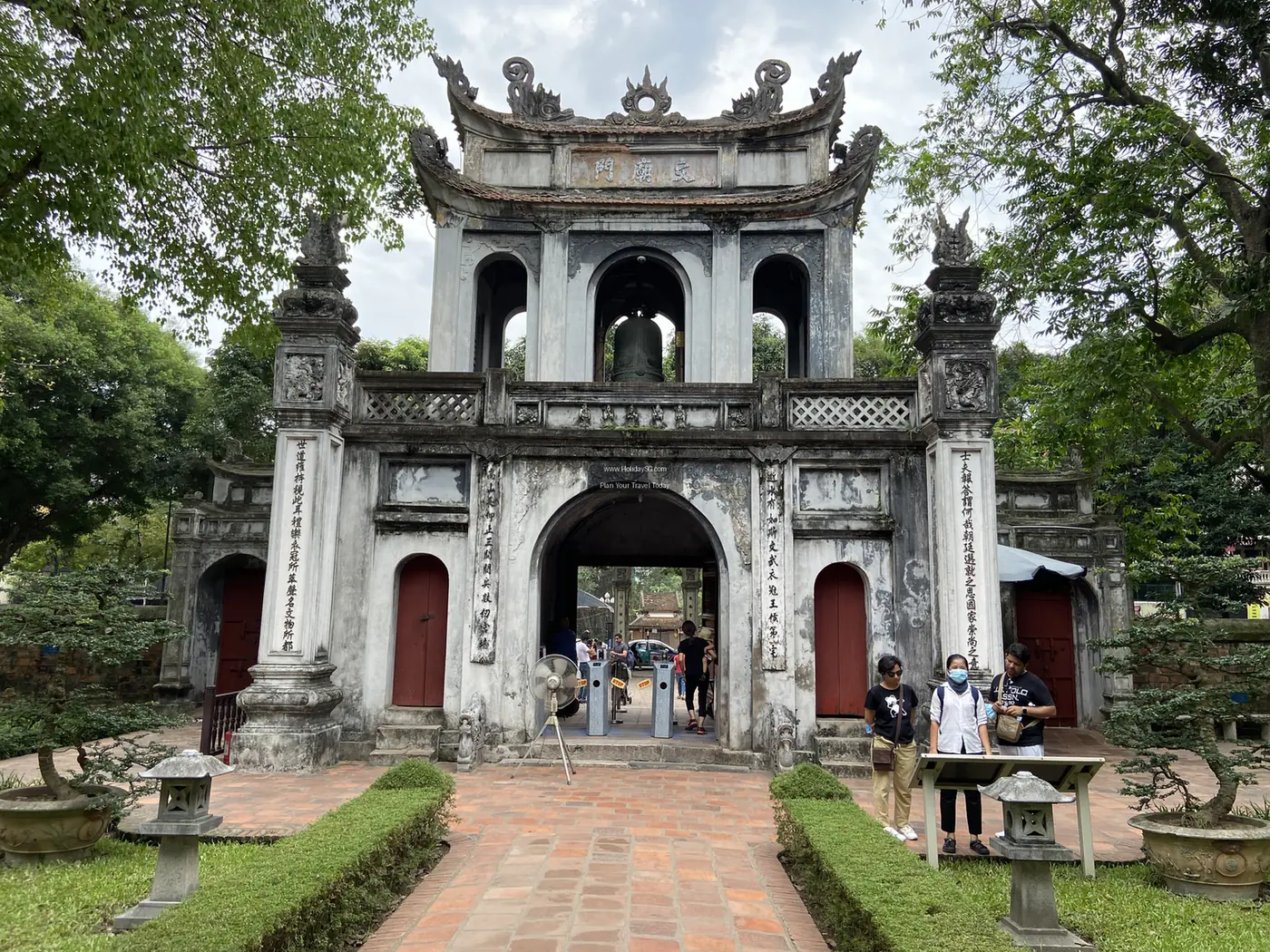 Temple Of Literature - Vietnam | HolidaySG