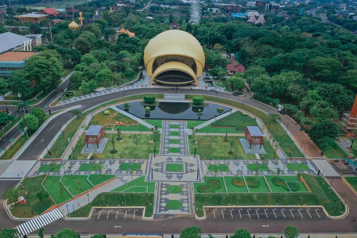 Complete Jakarta Travel Guide
