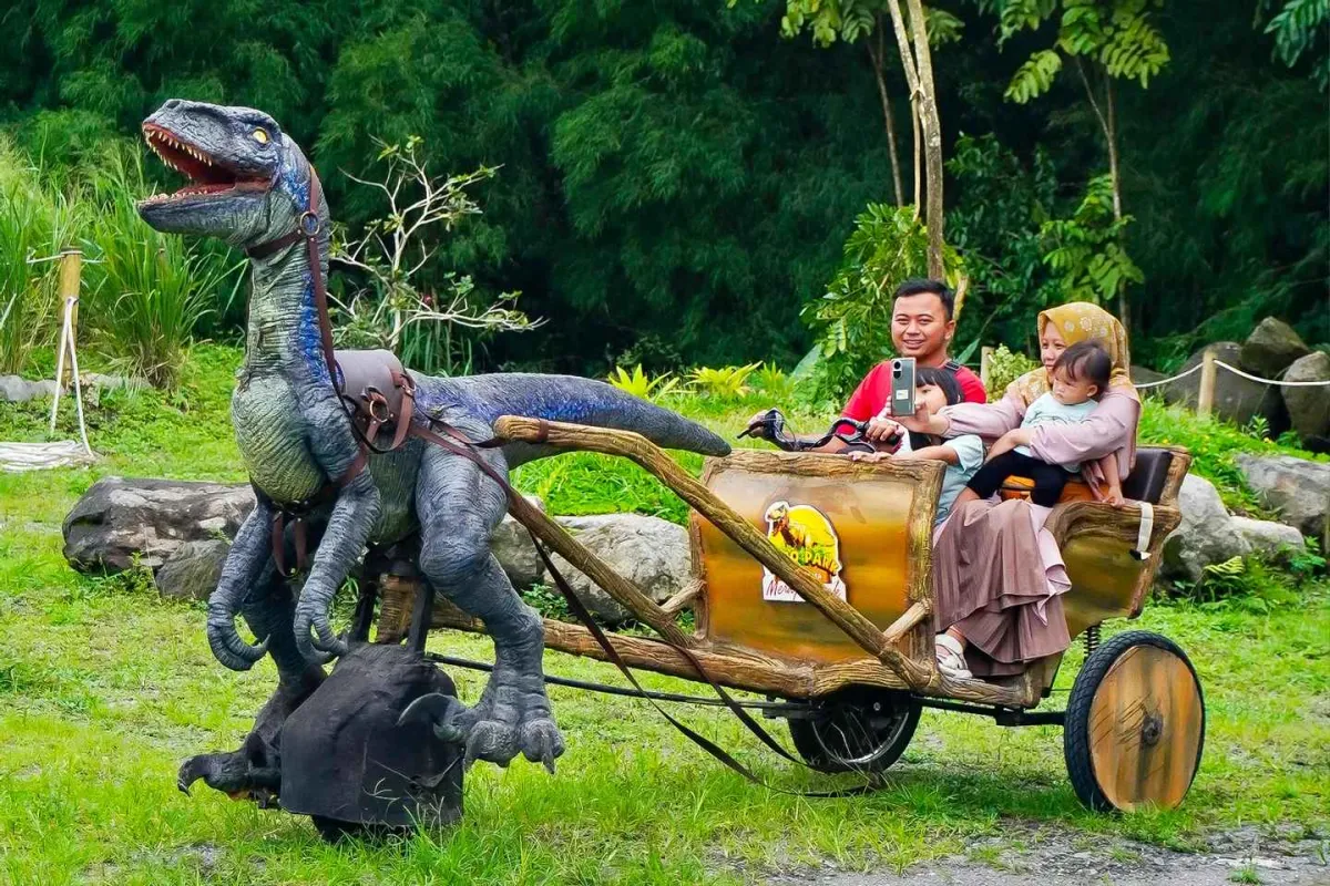 Merapi Lava Tour Guide