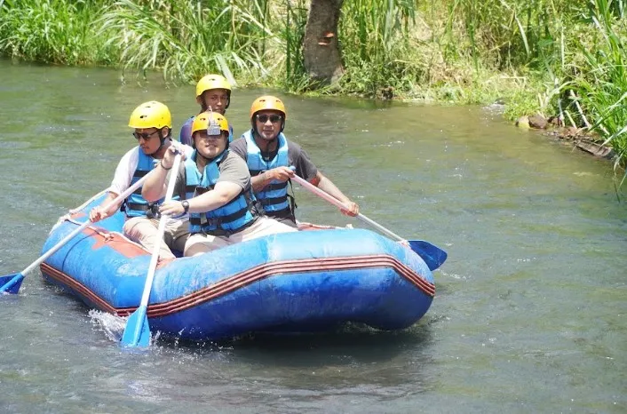 Ayung River Rafting Guide